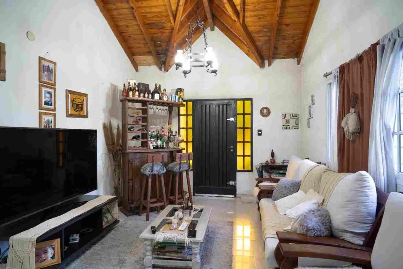 Casa en venta en Pilar, foto 2