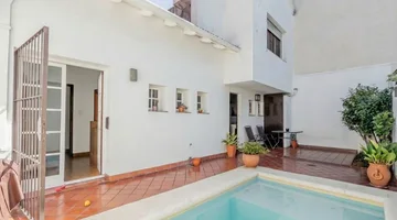 Venta PH tipo Casa 3 amb Olivos c/pileta y cochera