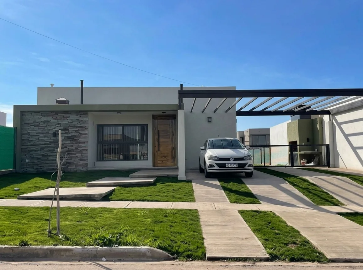 Casa en venta en Luján de Cuyo
