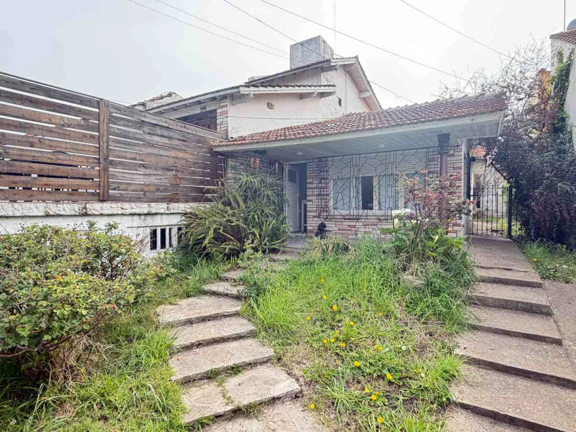 Casa tríplex en venta en Mar del Plata, foto 2