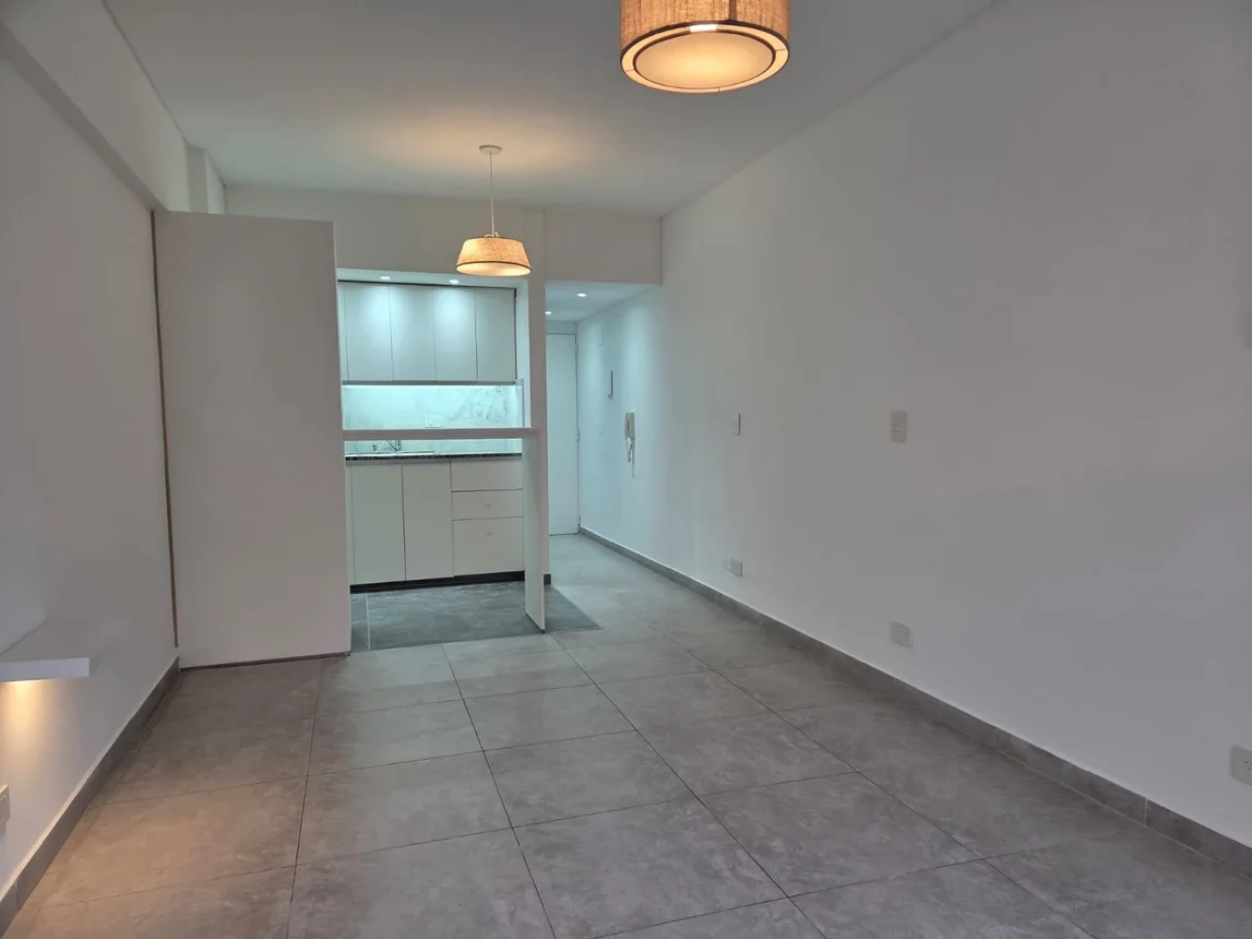 Monoambiente en alquiler en Belgrano, Mendoza 1700, foto 2
