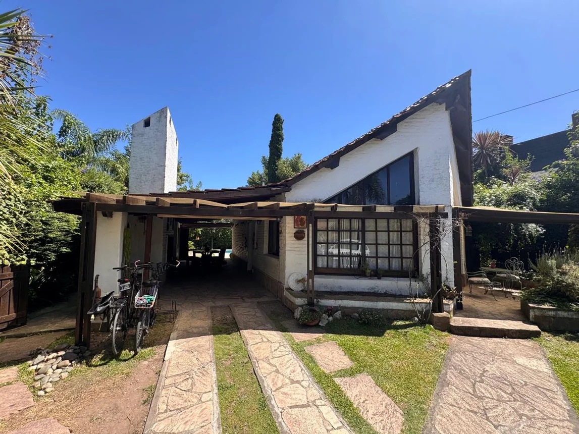 Casa en venta en General Rodríguez, foto 2