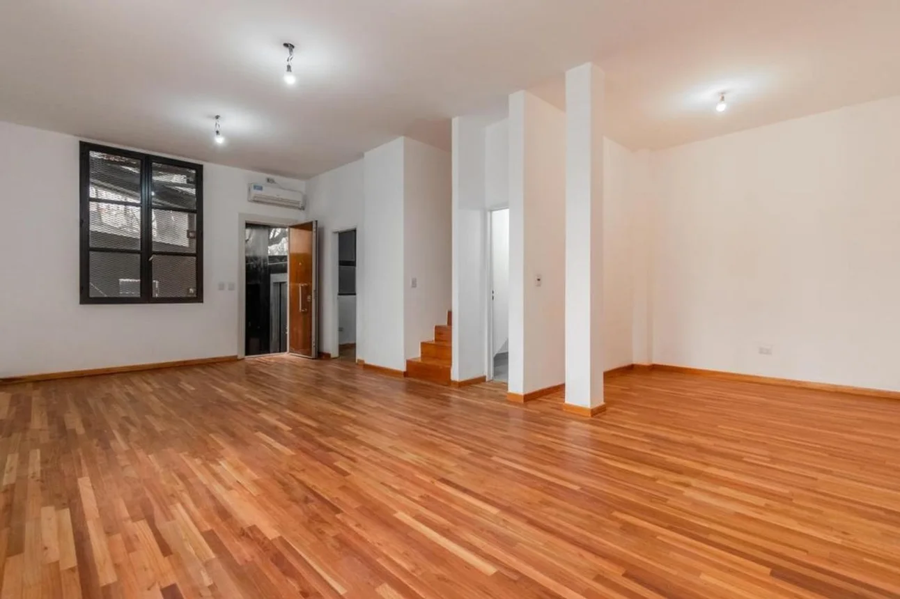 Venta casa 3 pisos c/ascensor belgrano chico., foto 2
