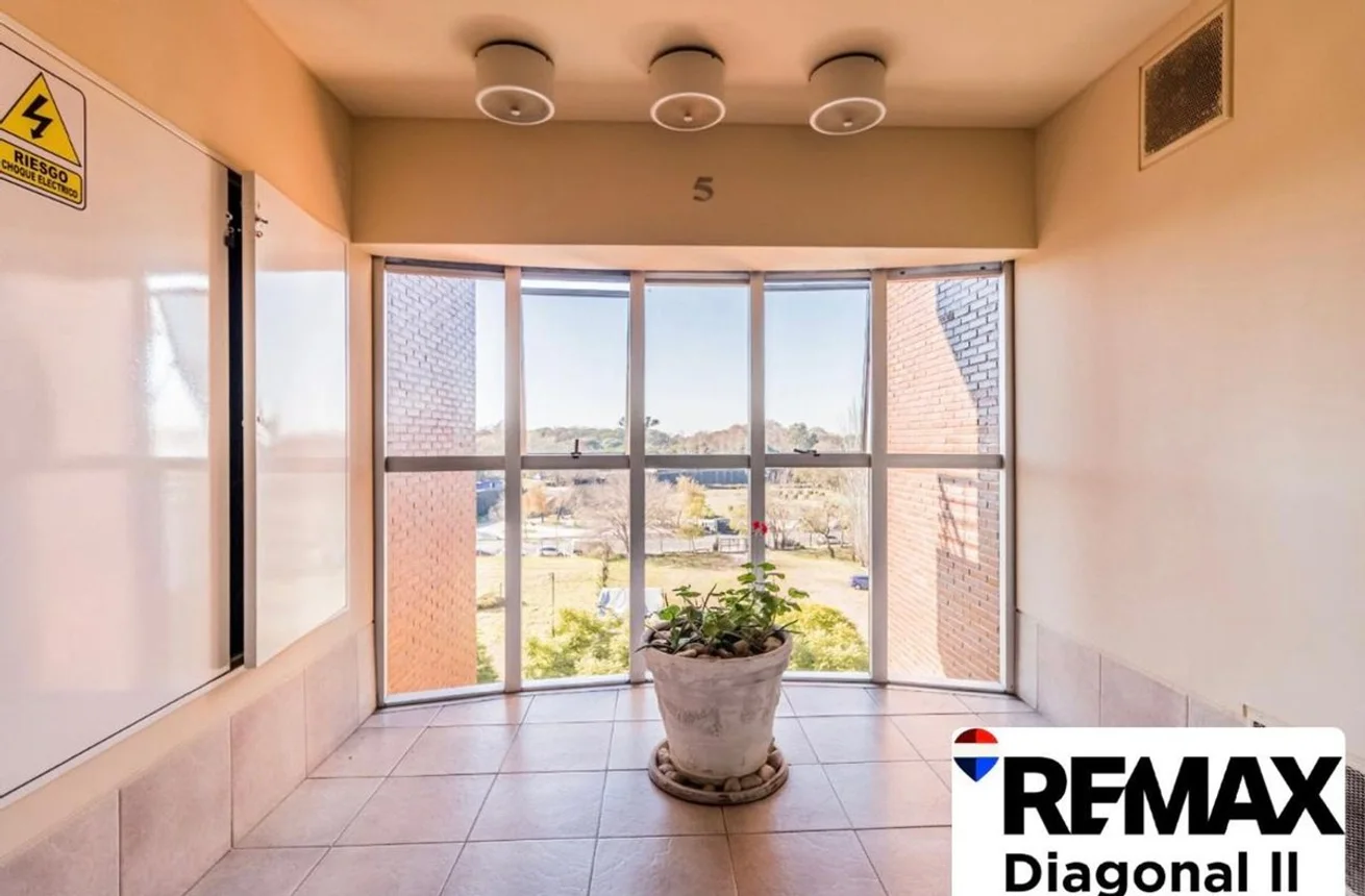 Departamento de 3 ambientes en venta en Puerto Madero, Aimé Painé 1600, foto 2