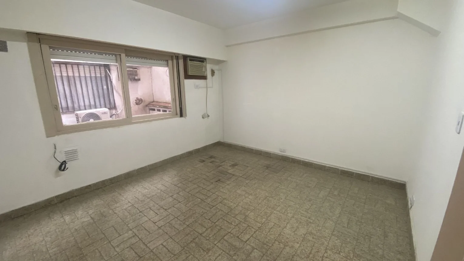 Monoambiente en alquiler en San Nicolás, Sarmiento 1200