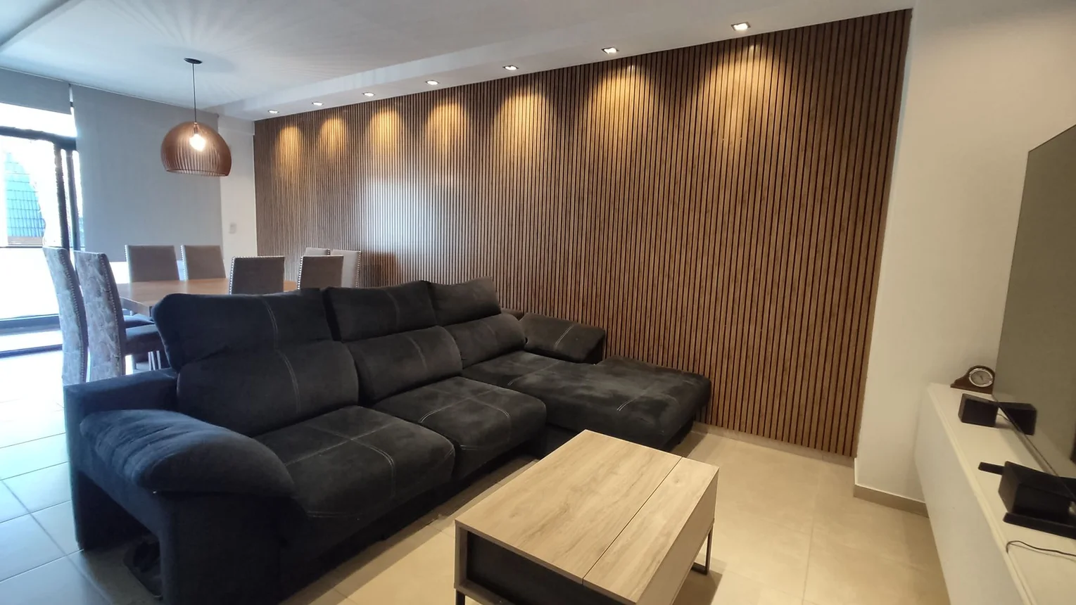 Dúplex de 8 ambientes en venta en Villa Carlos Paz, Av Arturo Illia y Gdor.ortiz y Herrera 0