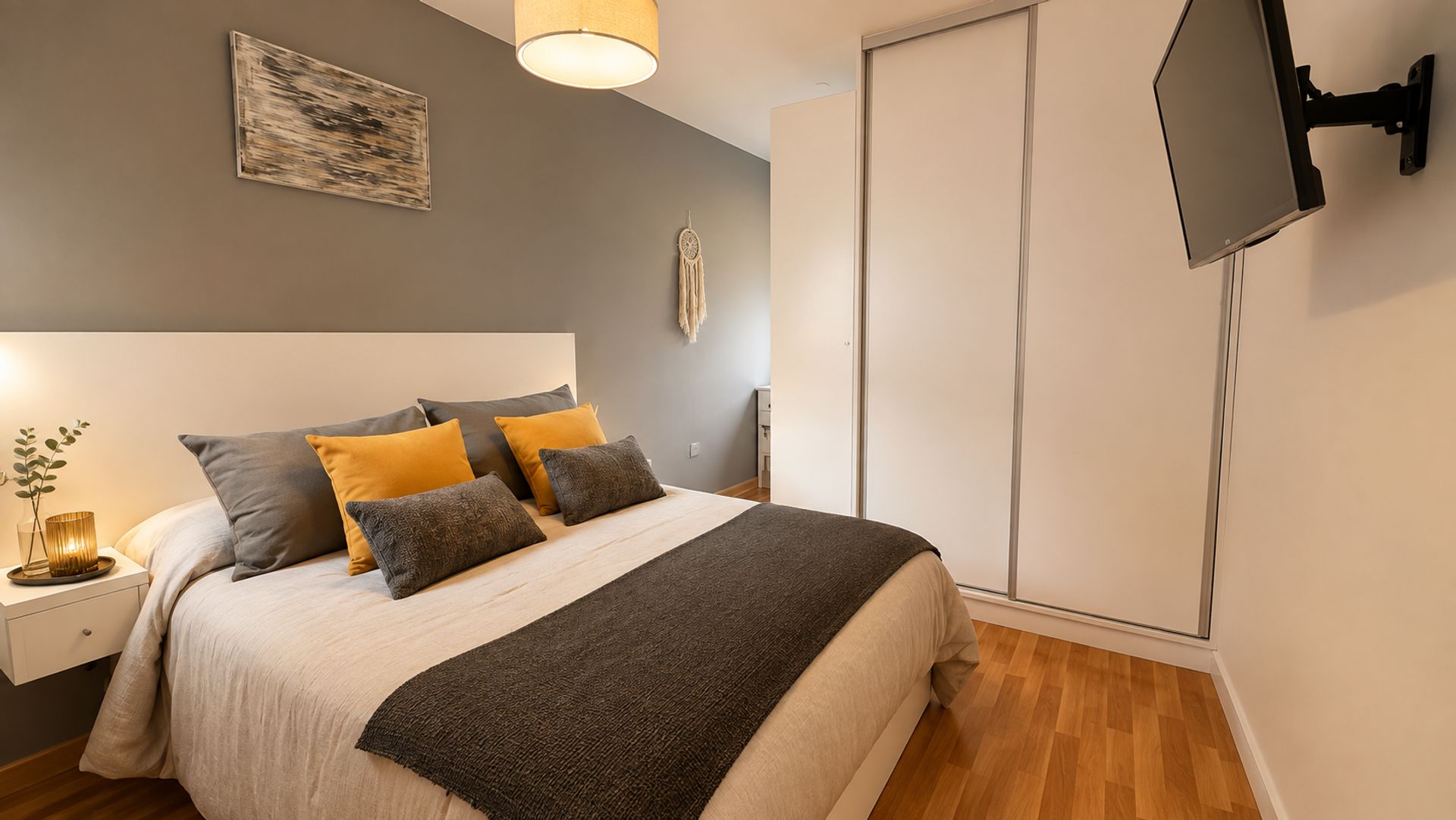 VENTA DEPTO 4 AMB BERNAL CENTRO