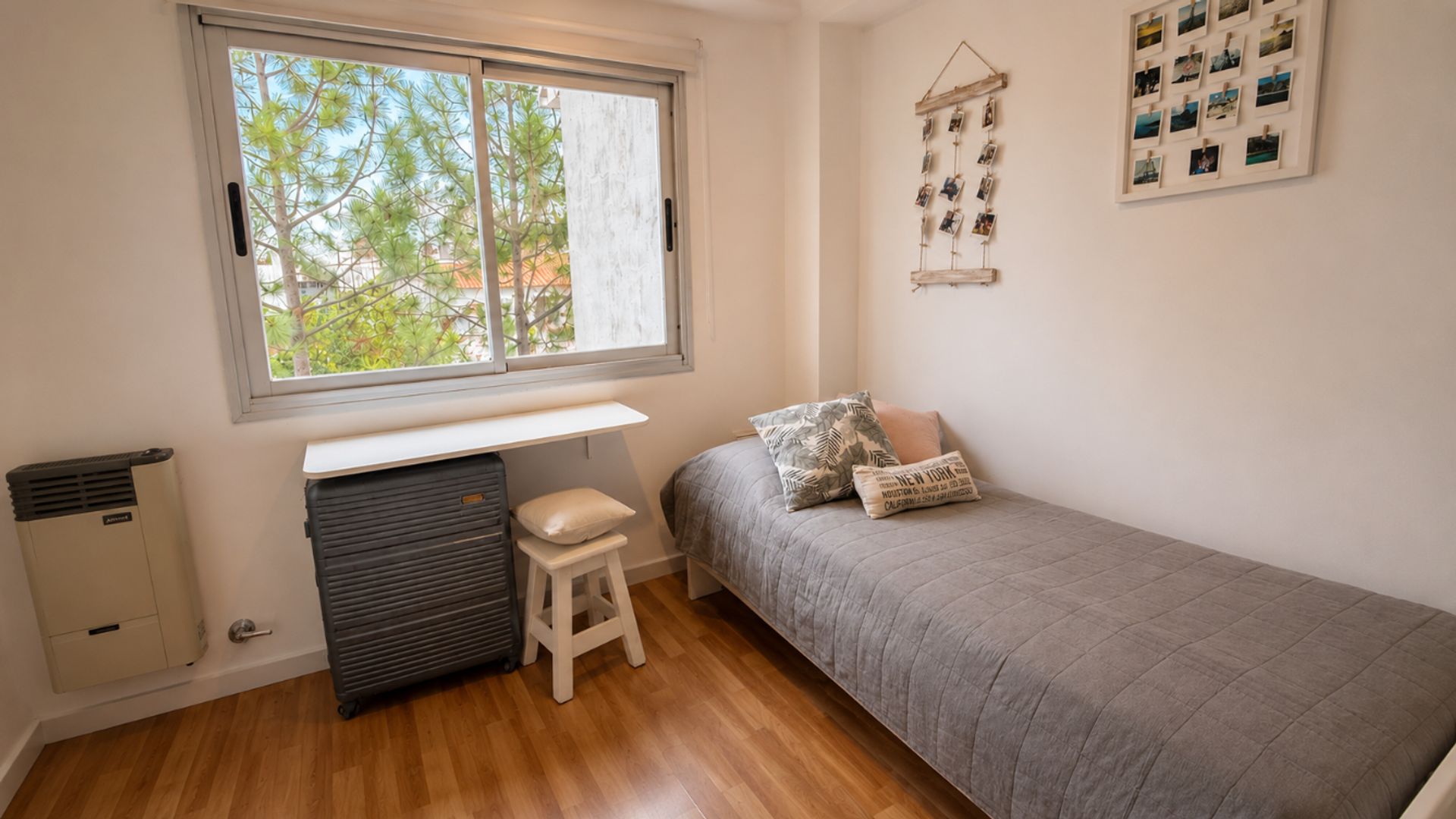 Foto 5 — VENTA DEPTO 4 AMB BERNAL CENTRO