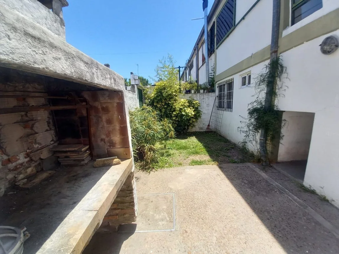 Casa dúplex de 4 ambientes en venta en Tolosa, 14 E/ 528 Bis y 529 0, foto 3
