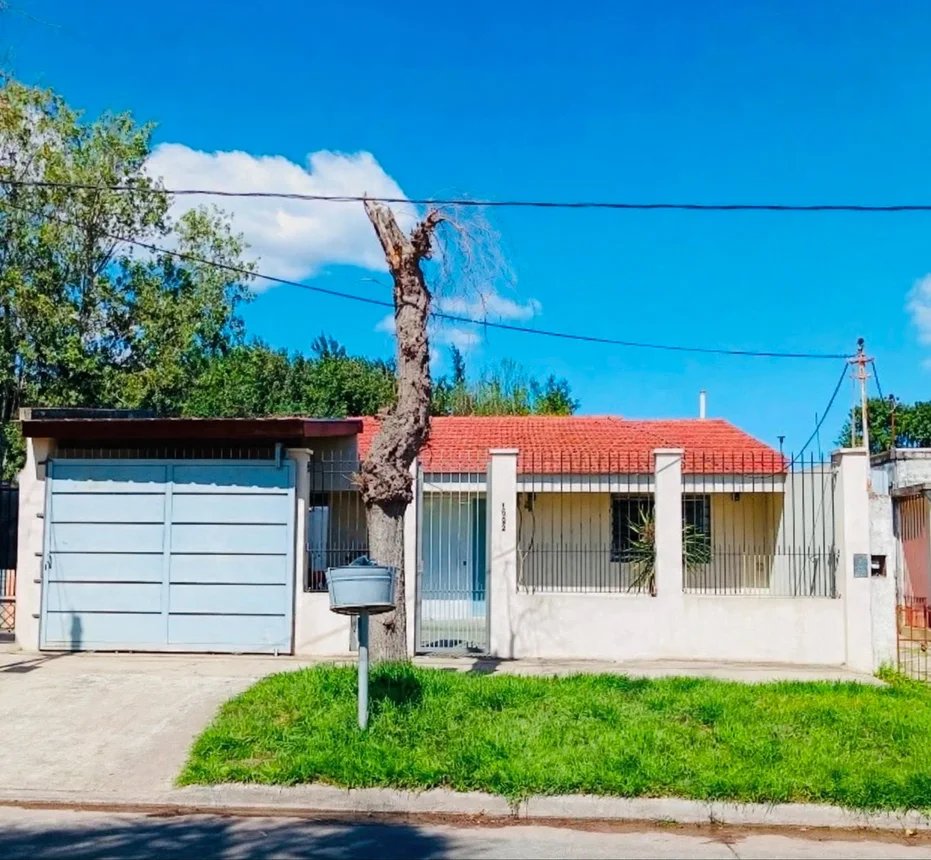 Casa de 3 ambientes en venta en Burzaco, Humberto Primo 1900, foto 2