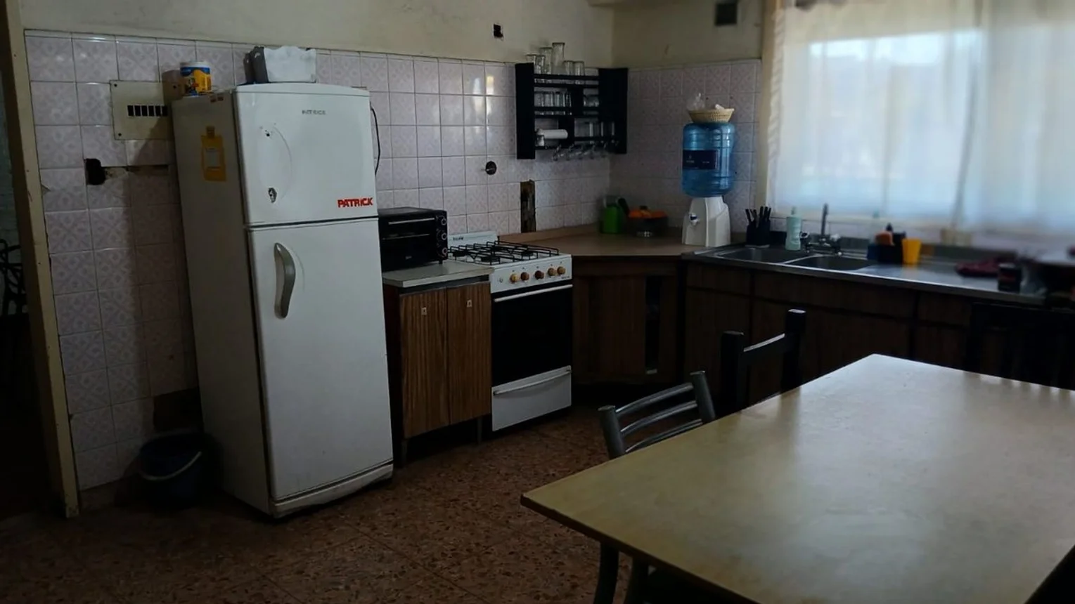 Venta casa 4 ambientes con lote en bernal oeste, foto 2