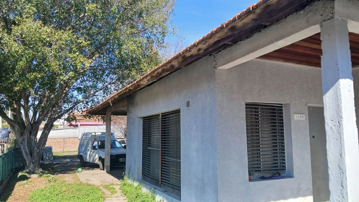 Venta casa 4 ambientes con lote en bernal oeste, foto 5