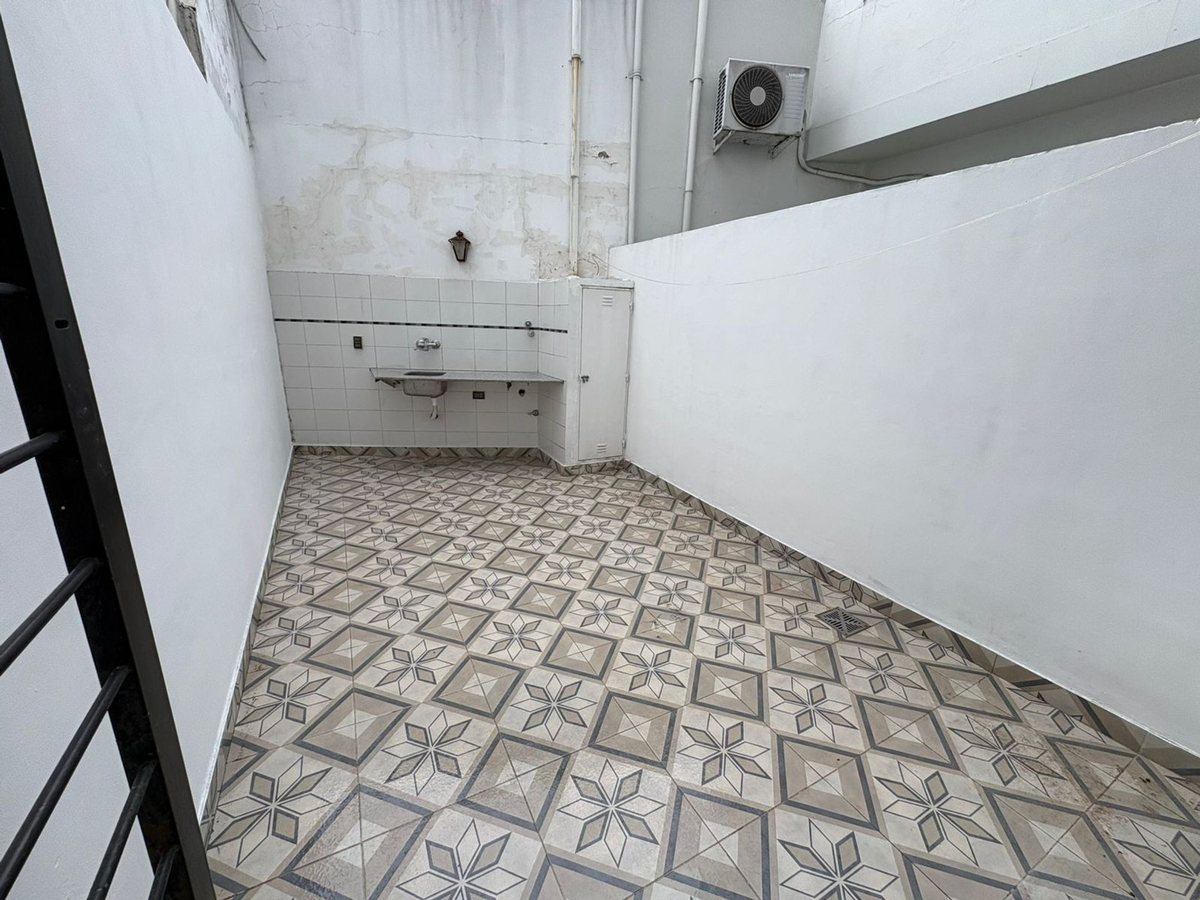 Foto 17 — Venta Ph 2 Amb Liniers Sin Expensas Con Patio