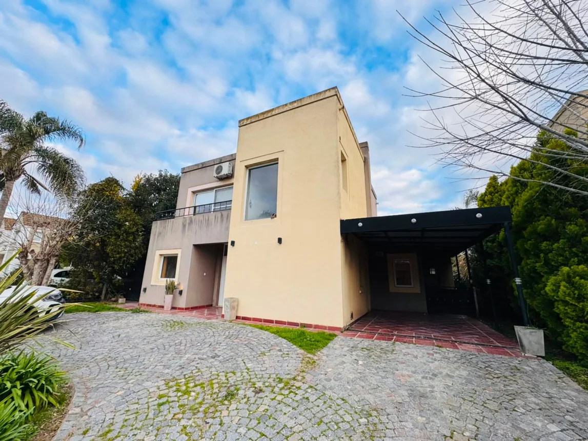 Casa en venta en Ituzaingó, foto 3