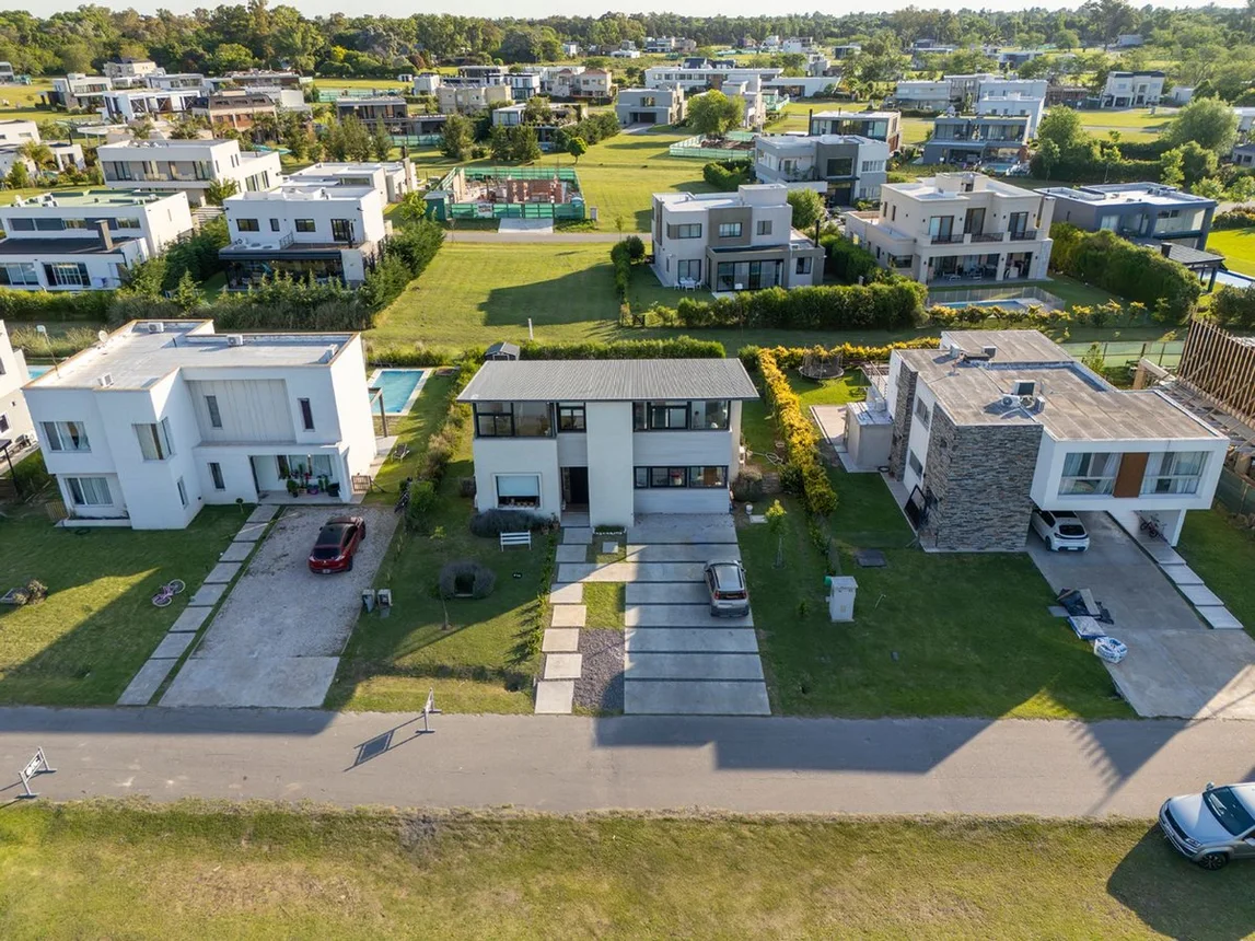 Casa en venta en Hudson, foto 3