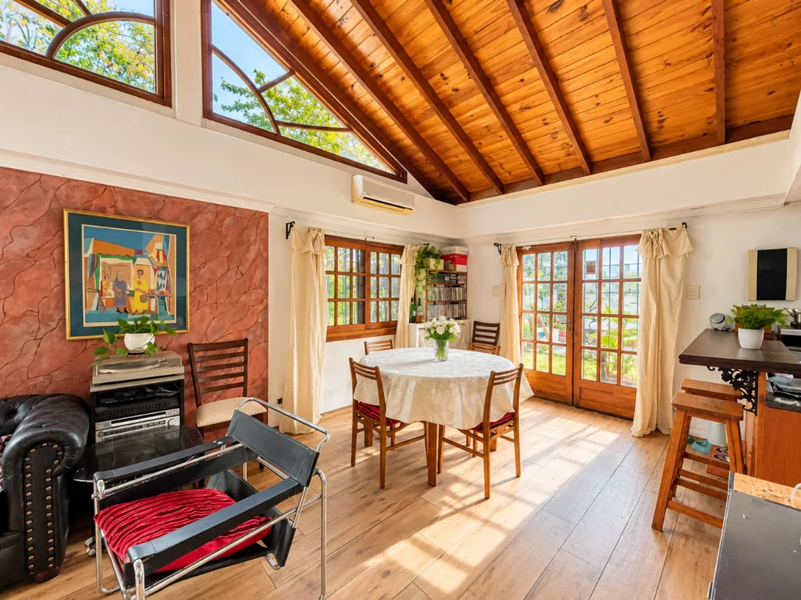 Casa de 5 ambientes en venta en Hurlingham, Castro Barros 1300, foto 3