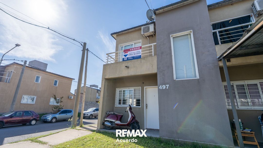 CASA DUPLEX EN VENTA-SAN NICOLAS DE LOS ARROS