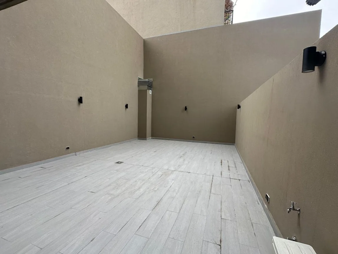 Venta departamento 2 amb con patio enorme nuñez, foto 2