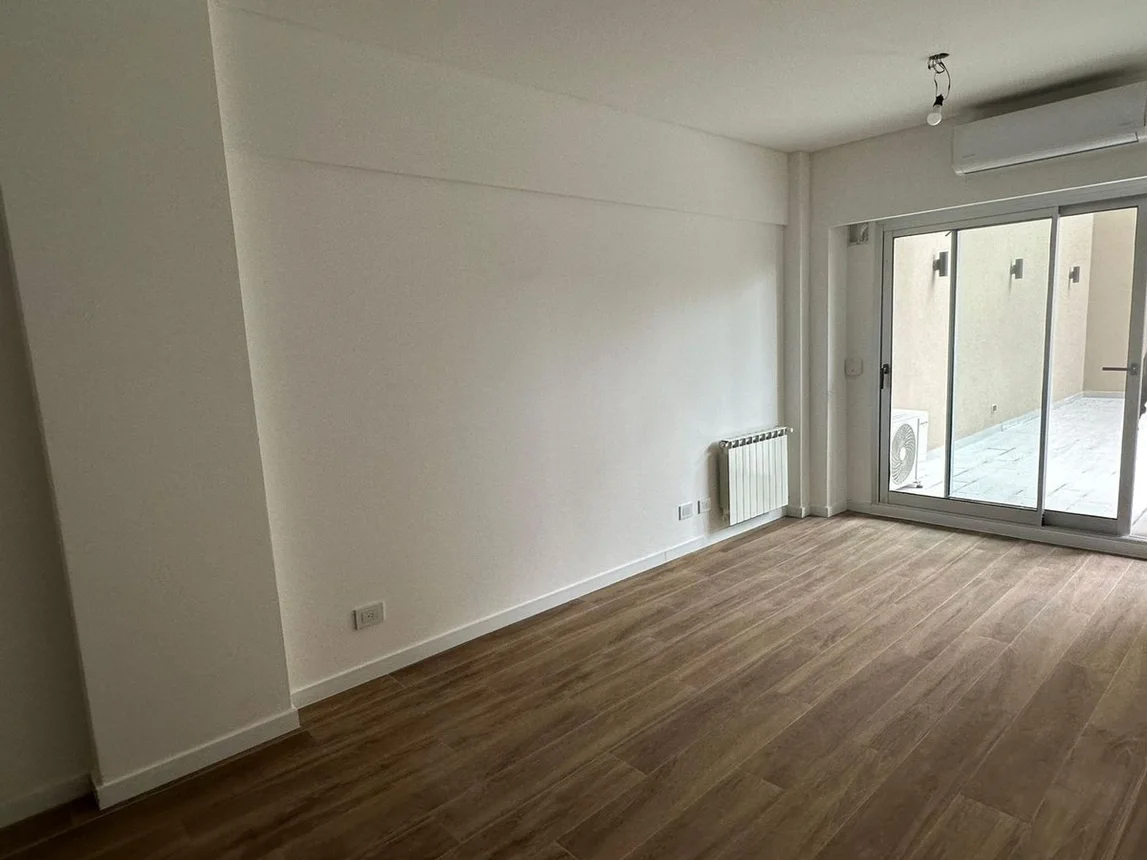 Venta departamento 2 amb con patio enorme nuñez, foto 4