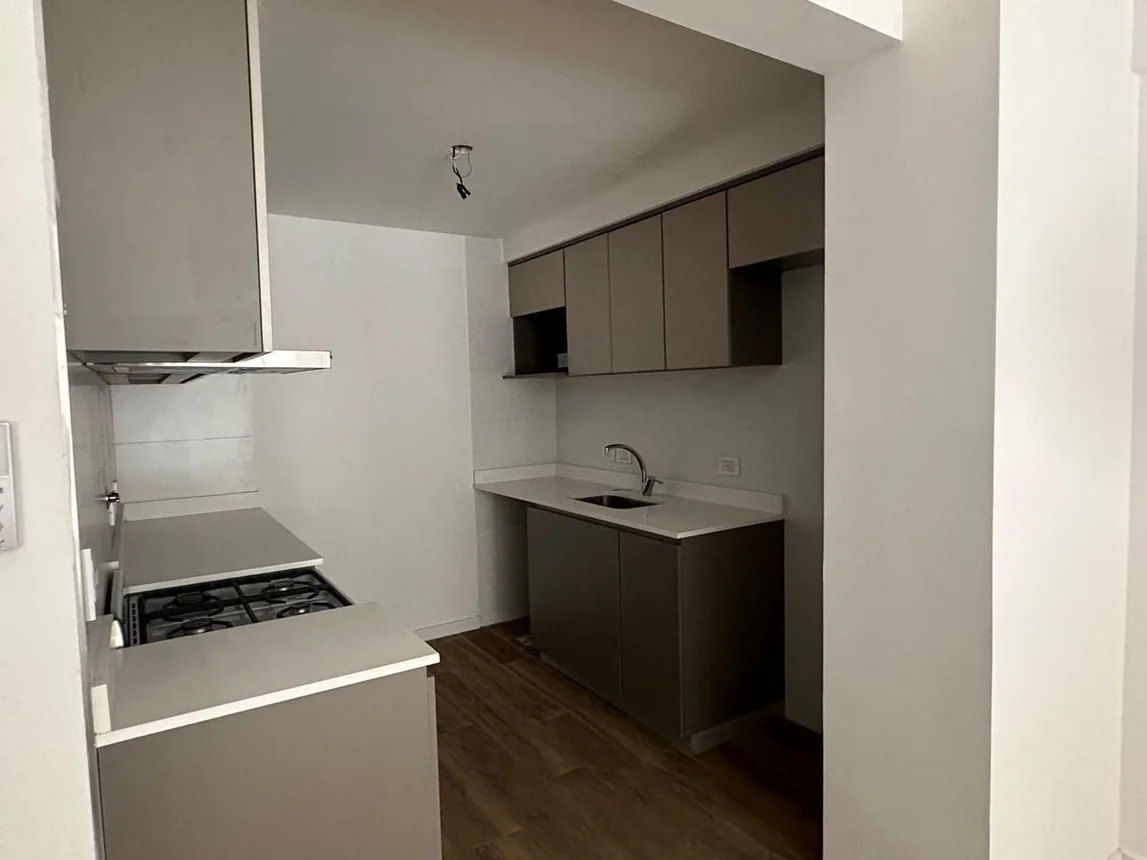 Venta departamento 2 amb con patio enorme nuñez, foto 5