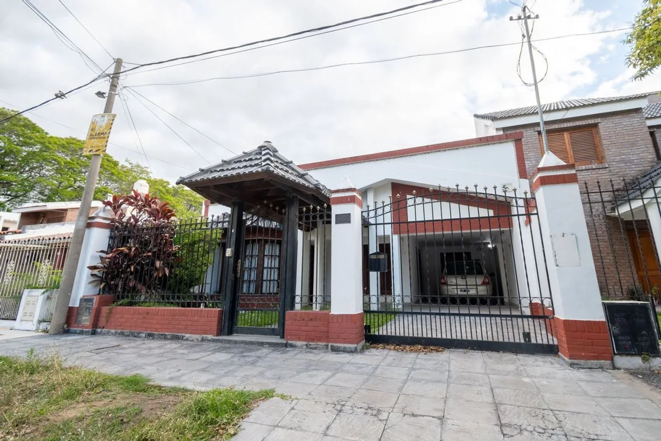 Venta casa 4 dormitorios b°guadalupe, foto 5