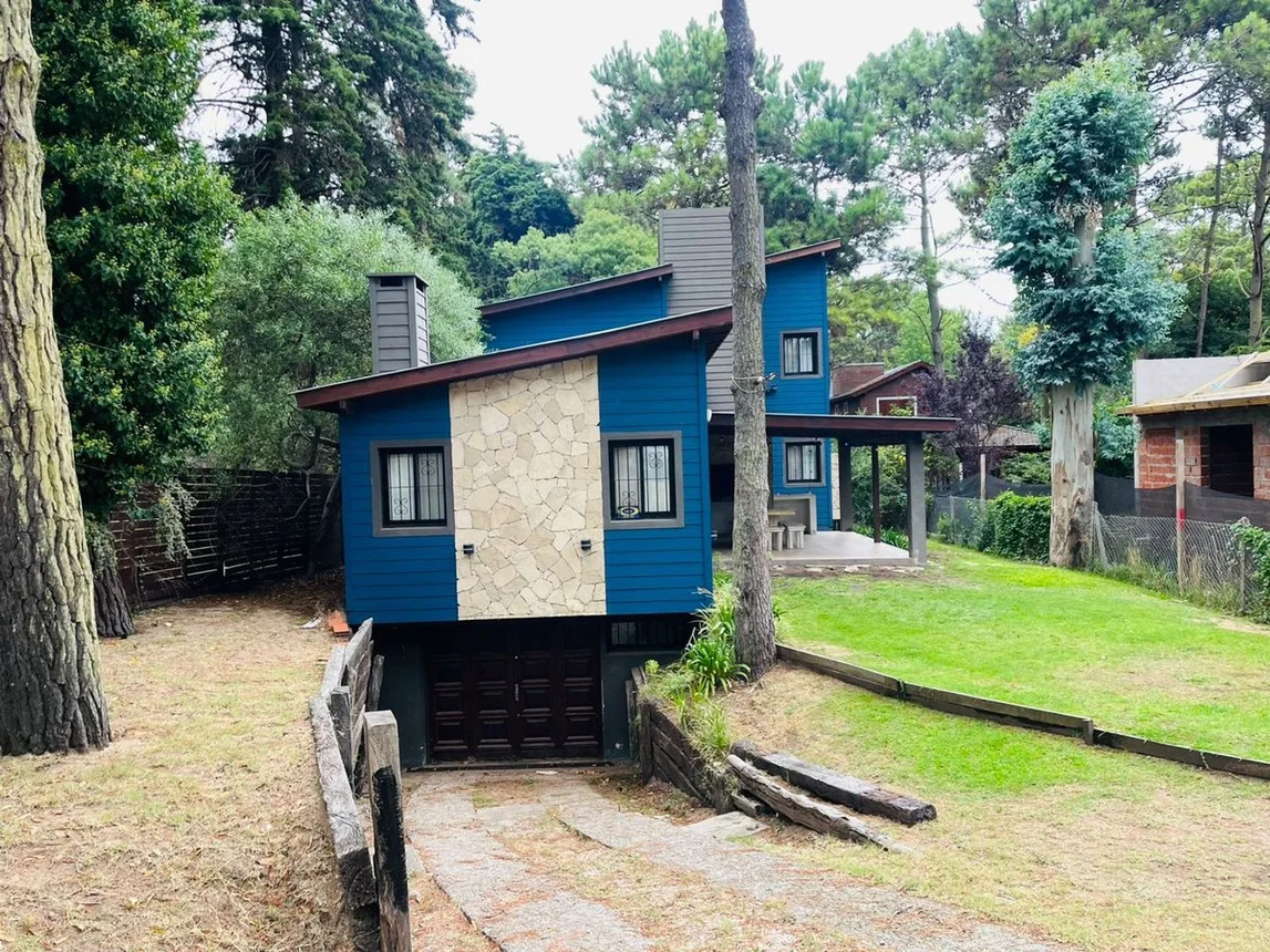 Casa en venta en Pinamar, foto 2