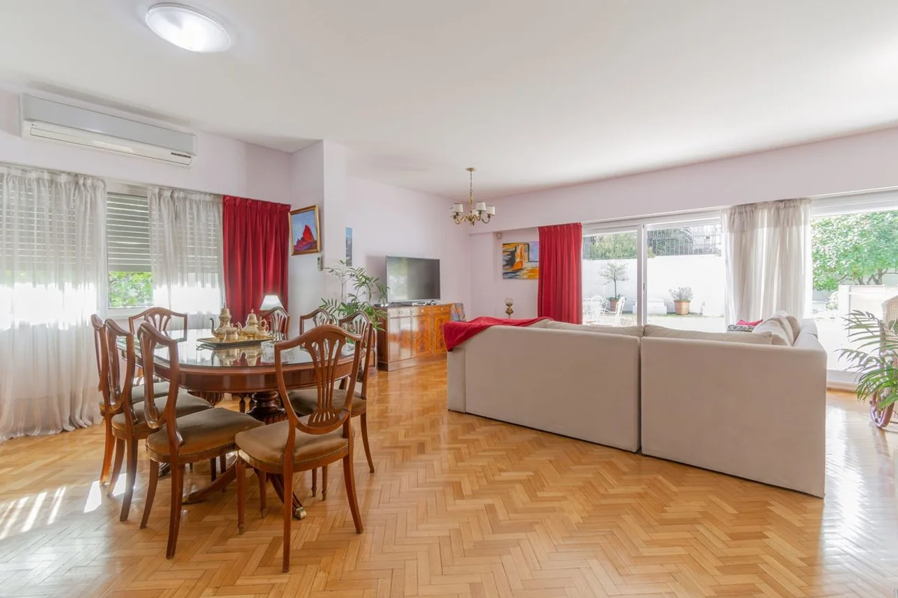 Dúplex de 7 ambientes en venta en Villa Devoto, Bahía Blanca 4100, foto 2