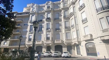 Alquiler de monoambiente semiamoblado  pza. Zabala