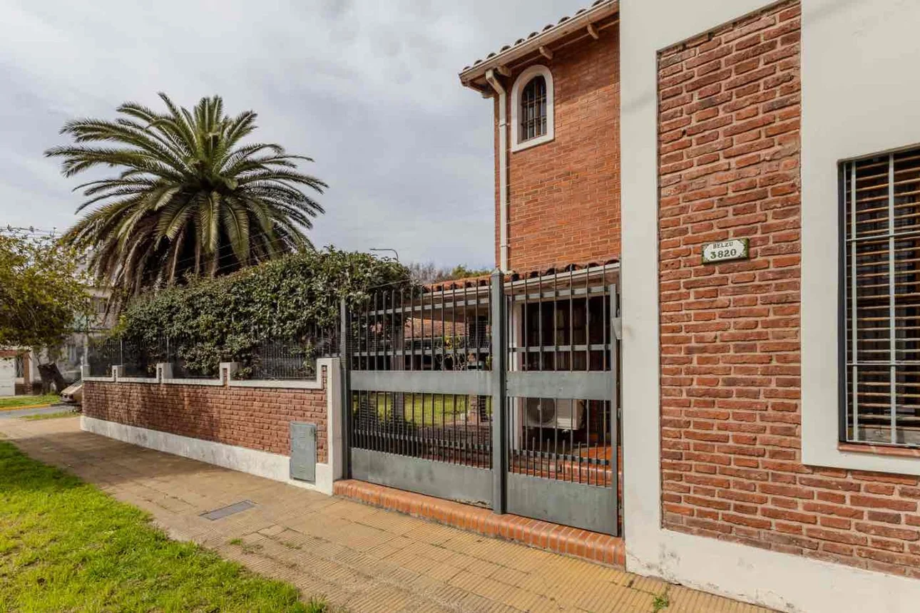 Casa de 4 ambientes en venta en Munro, Manuel Belzu 3800