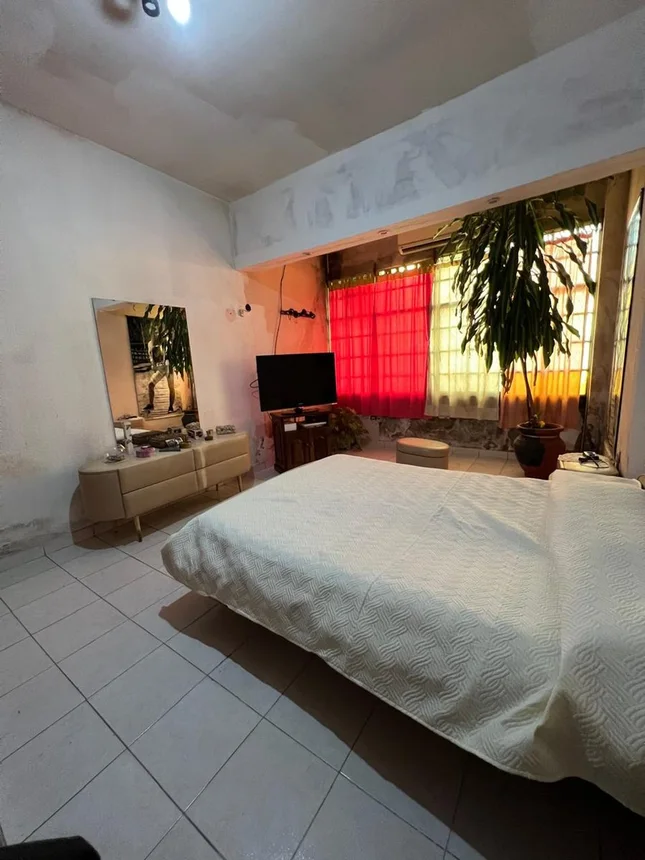 Casa de 3 ambientes en venta en Villa Luzuriaga, Cuba 800, foto 3