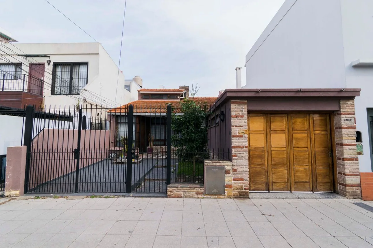 Casa en venta en Wilde, foto 2