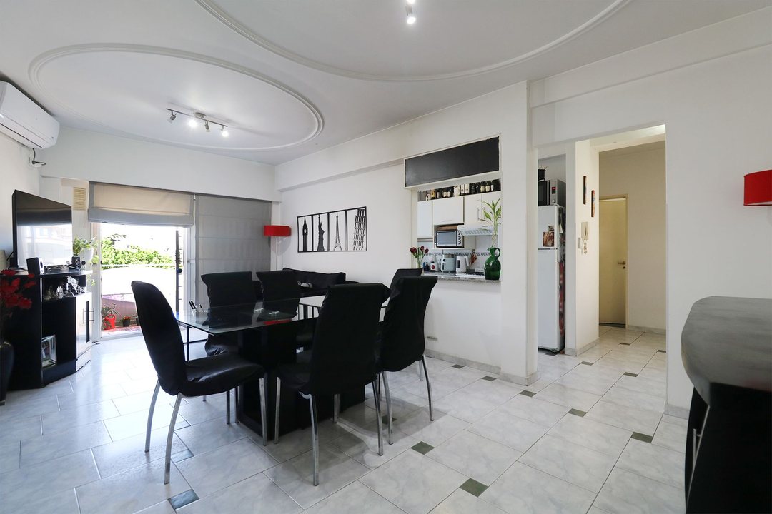 VENTA Depto 2 amb. c/ TERRAZA PROPIA en Floresta