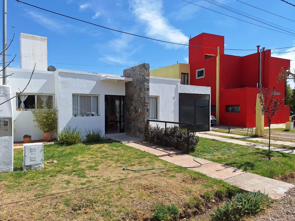 Casa tríplex en venta en Luján de Cuyo, foto 2