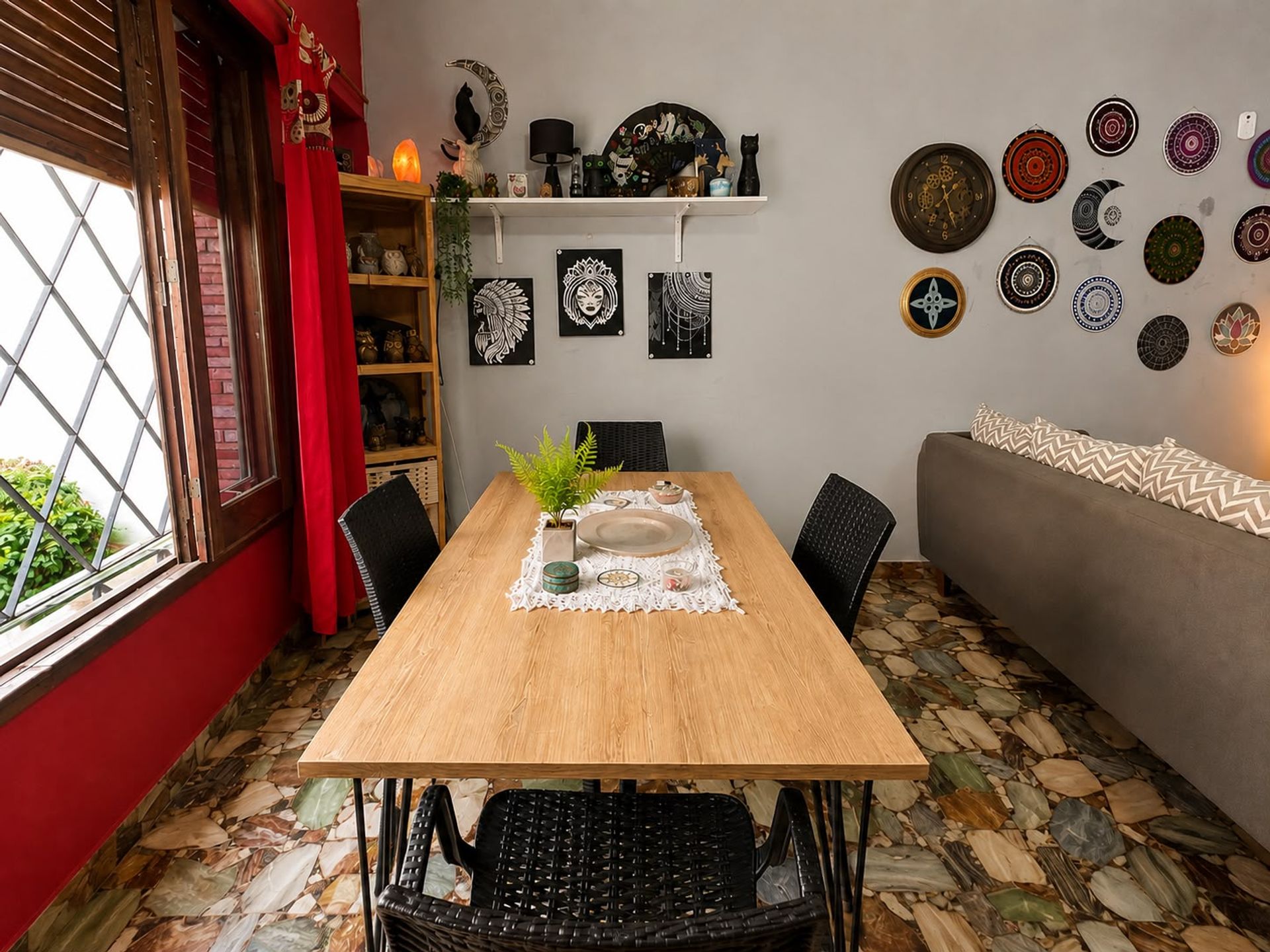 Foto 10 — VENTA CASA 3 AMB JARDÍN Y COCHERA BERNAL CENTRO