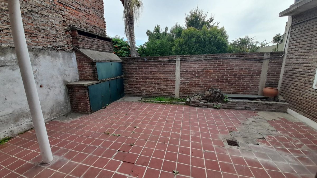Foto 9 — VENTA CASA UNICA DE PASILLO- TIRO SUIZO