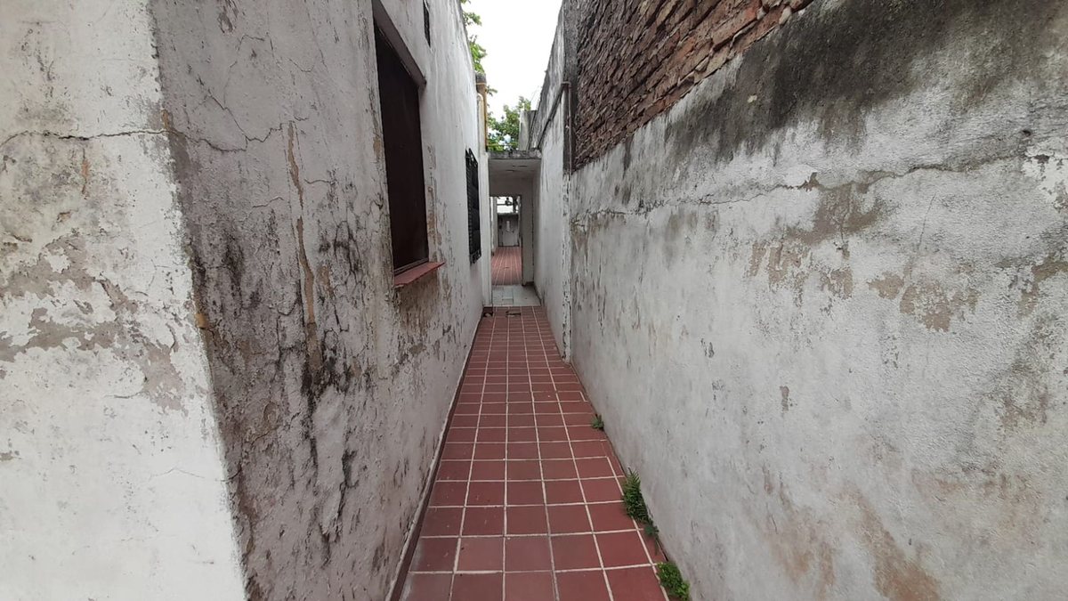 Foto 10 — VENTA CASA UNICA DE PASILLO- TIRO SUIZO
