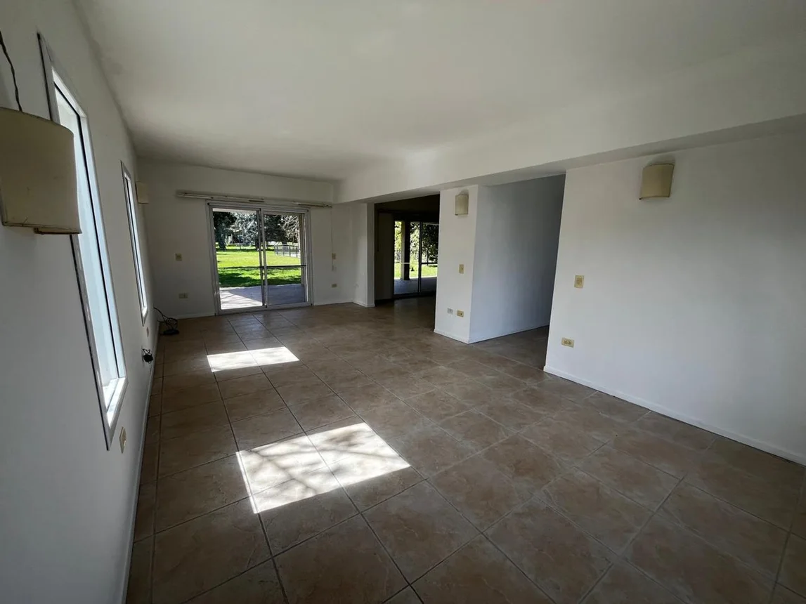Casa de 4 ambientes en alquiler en Pilar, Alborada 100, foto 2