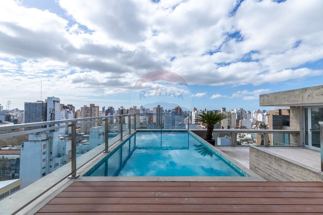 OFICINA/DEPARTAMENTO EN VENTA LA PLATA CON COCHERA