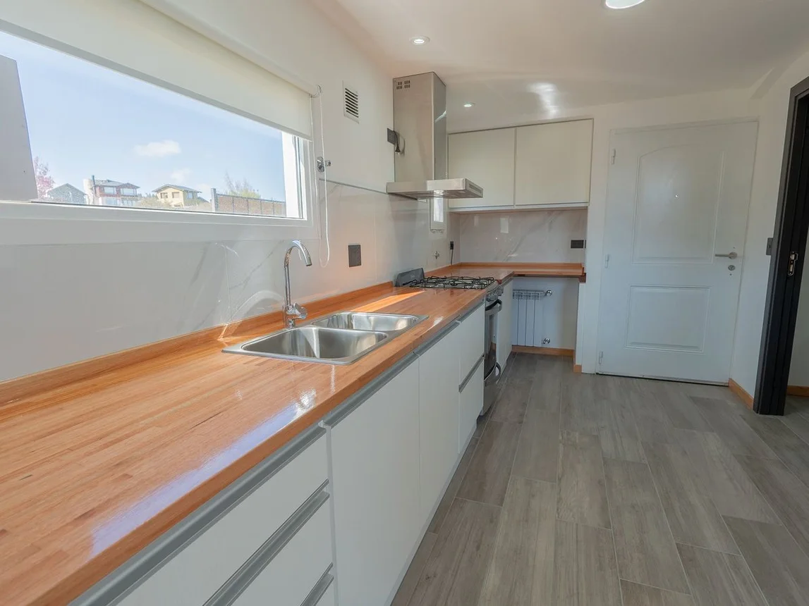 Casa de 3 ambientes en venta en San Carlos de Bariloche, El Guanaco 200, foto 4