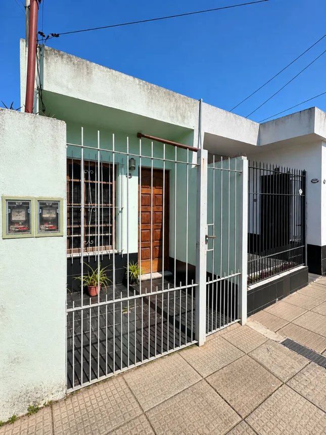 PH de 3 ambientes en venta en Ituzaingó, Coronel Pedro Aquino 1500
