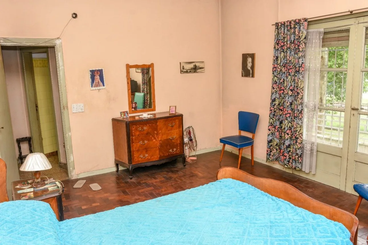 Casa de 3 ambientes en venta en Ezpeleta Este, Hipolito Yrigoyen 5400, foto 2