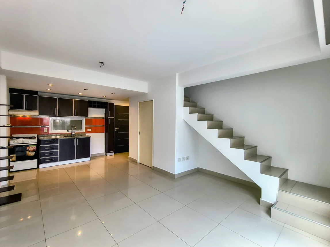 PH de 2 ambientes en venta en Villa Pueyrredón, Nazca 5600, foto 2