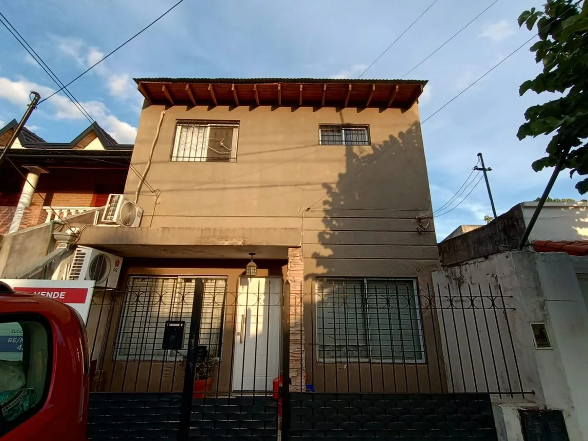 Casa en venta en Castelar