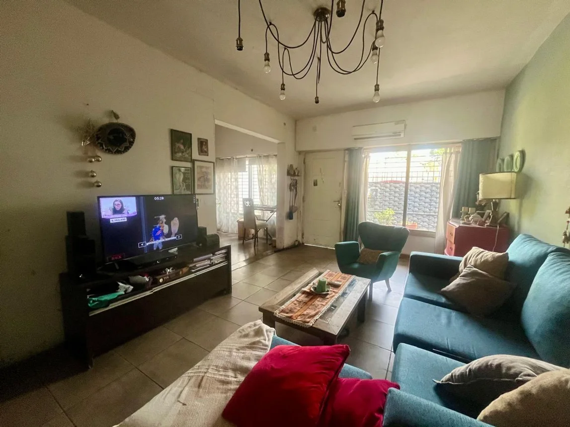 Casa en venta en Castelar, foto 4