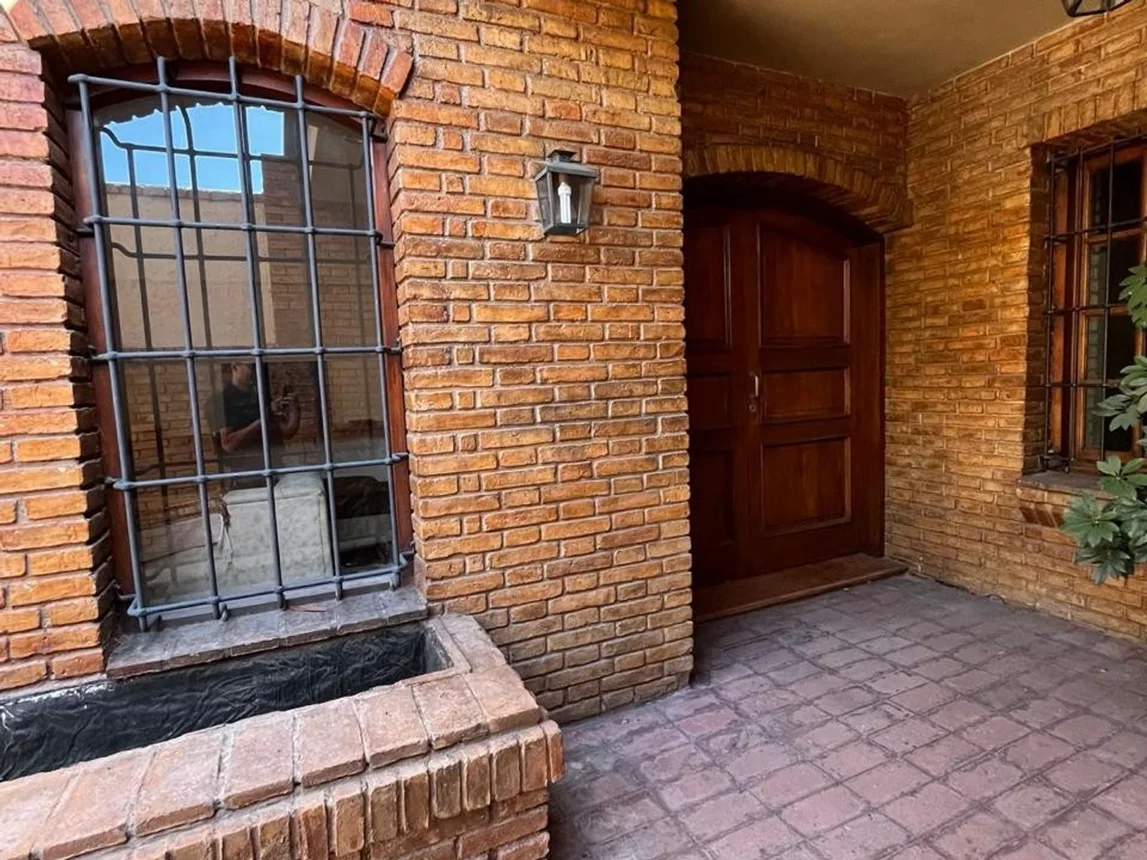 Casa en venta en Mendoza, foto 3