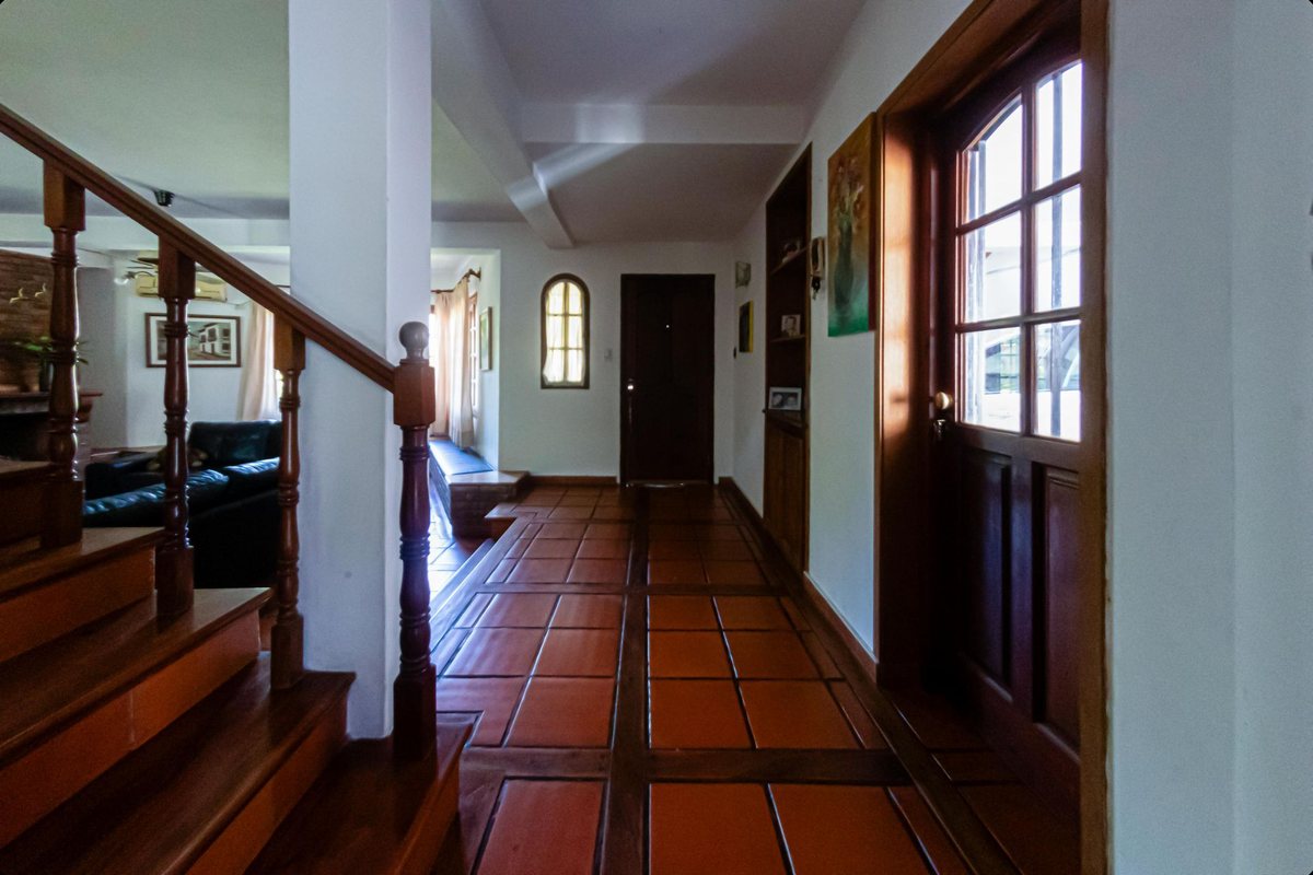 Foto 9 — Casa en venta - Pacheco - 5 amb - Quincho y jardín