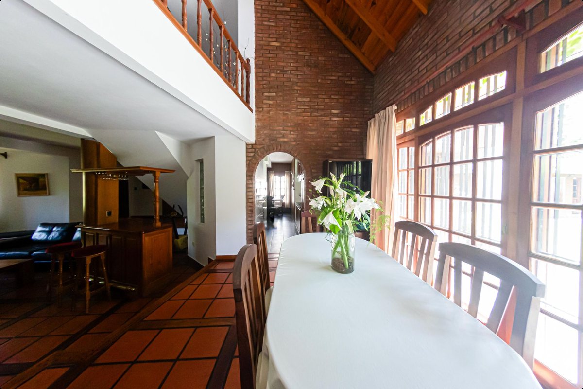 Foto 6 — Casa en venta - Pacheco - 5 amb - Quincho y jardín