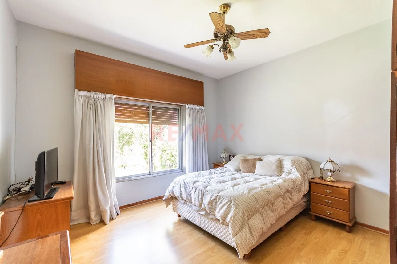 Casa de 4 ambientes en venta en Aldo Bonzi, Pastor Lacasa 800, foto 3