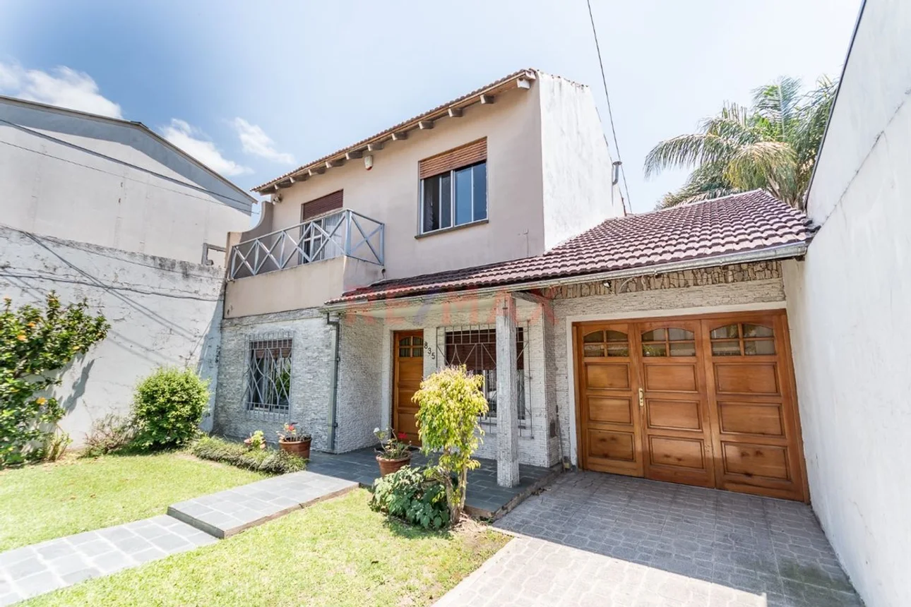 Casa de 4 ambientes en venta en Aldo Bonzi, Pastor Lacasa 800