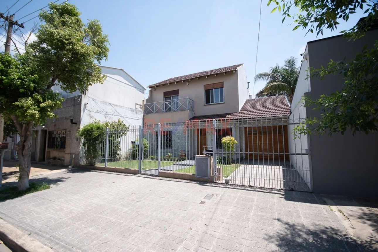 Casa de 4 ambientes en venta en Aldo Bonzi, Pastor Lacasa 800, foto 2